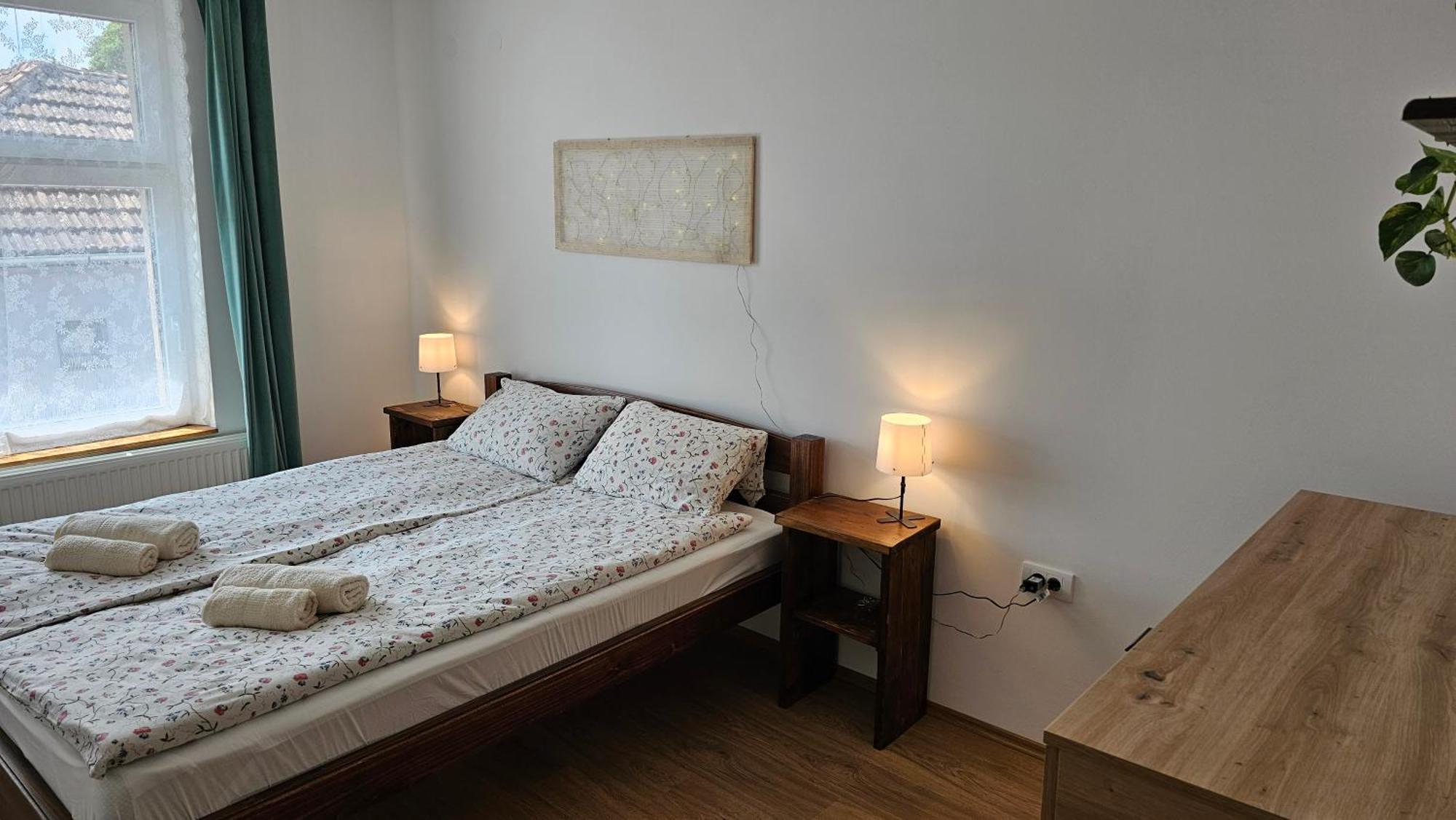 Apartments Beck - Super Central Сомбор Экстерьер фото